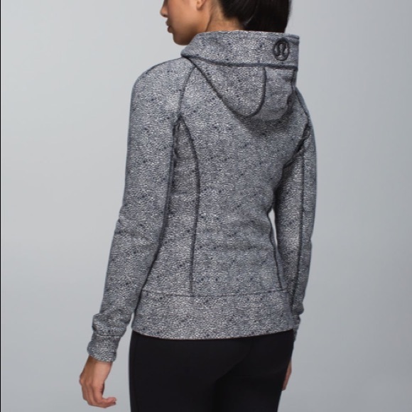 SOLD Lululemon Scuba Hoodie Size 6 - Picture 2 of 14